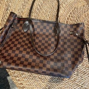 Louis Vuitton Tote